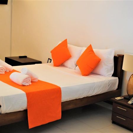 Prego Suites Ettukala Zewnętrze zdjęcie